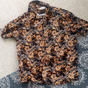 Margaritaville Black and Orange Button Down Shirt with Floral Print Vtg